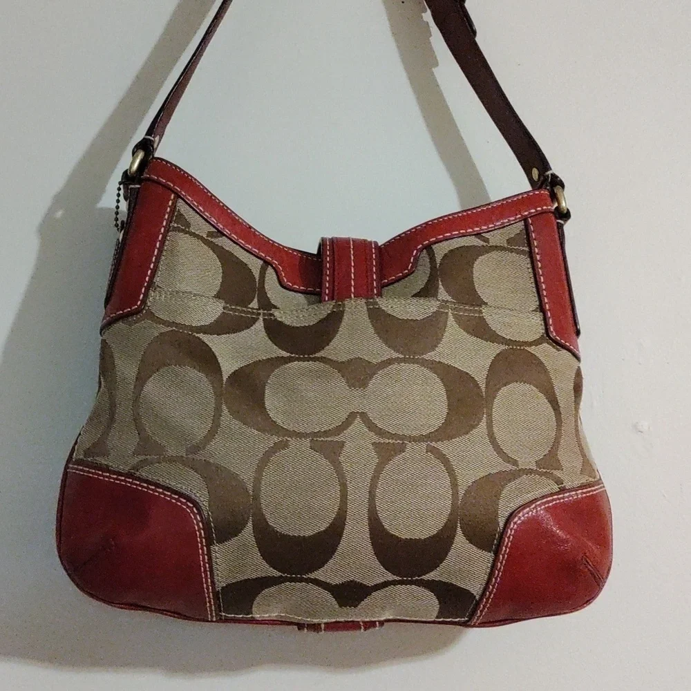 RARE Vintage Coach Y2K Hampton Signature C Hobo – Burgundy Leather Shoulder Bag